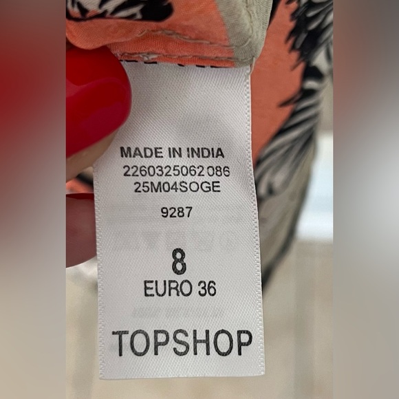 Emma Cook x Topshop 100% silk tank sleeveless zebra print unique blouse sz 6 - Picture 7 of 7